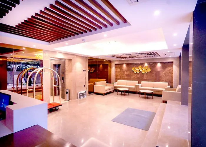 Hotel City Pride With Free Airport Pickup
